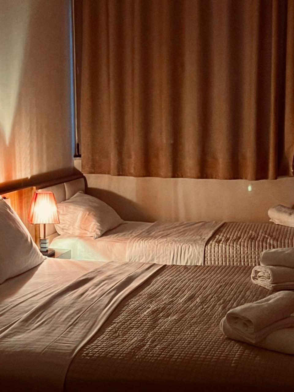 Bobi Hotel Shkodër エクステリア 写真